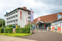 csm_2024-004-Raststaettenhotel_Kassel_Ost_Hoteleingang_e55073e2d0