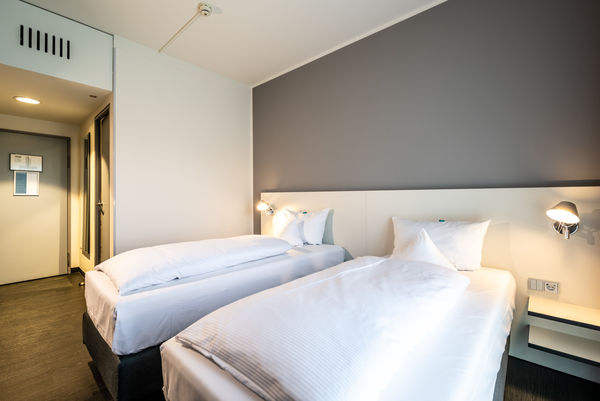 csm_Raststaettenhotel_Dresdner_Tor_Sued_Superior_Twin_III_cc1747a99b